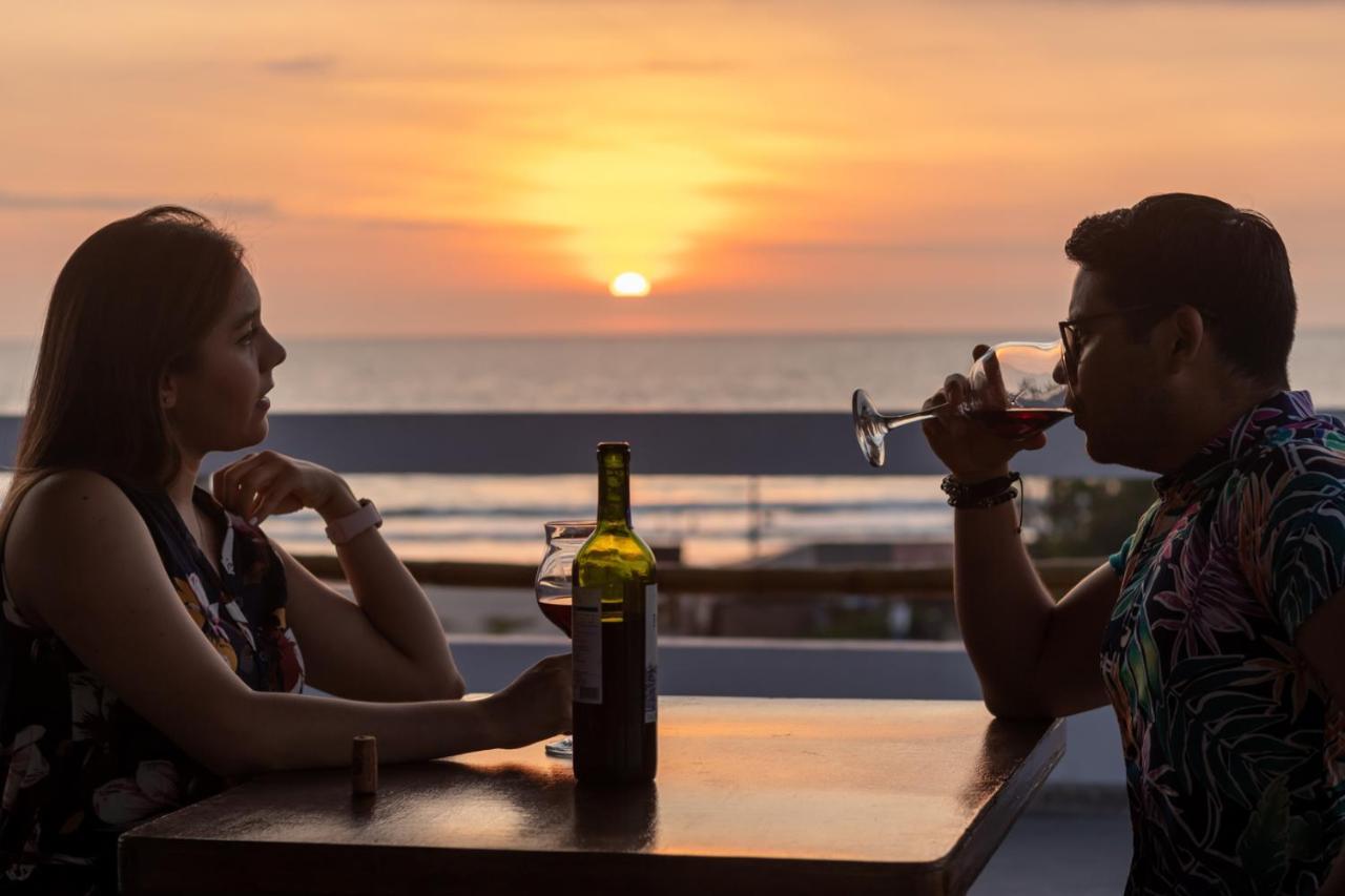 Hotel Sol Y Playa Montañita 外观 照片
