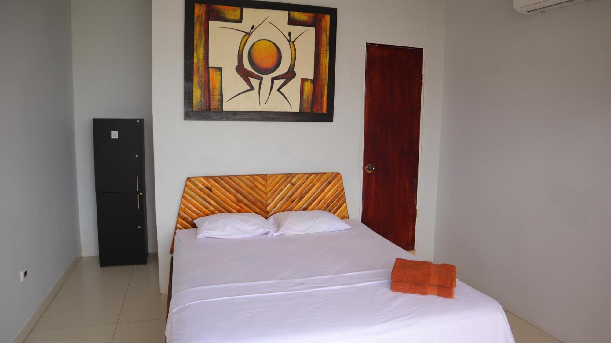 Hotel Sol Y Playa Montañita 外观 照片