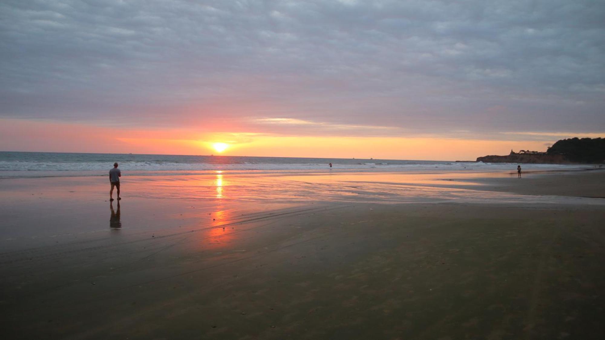 Hotel Sol Y Playa Montañita 外观 照片