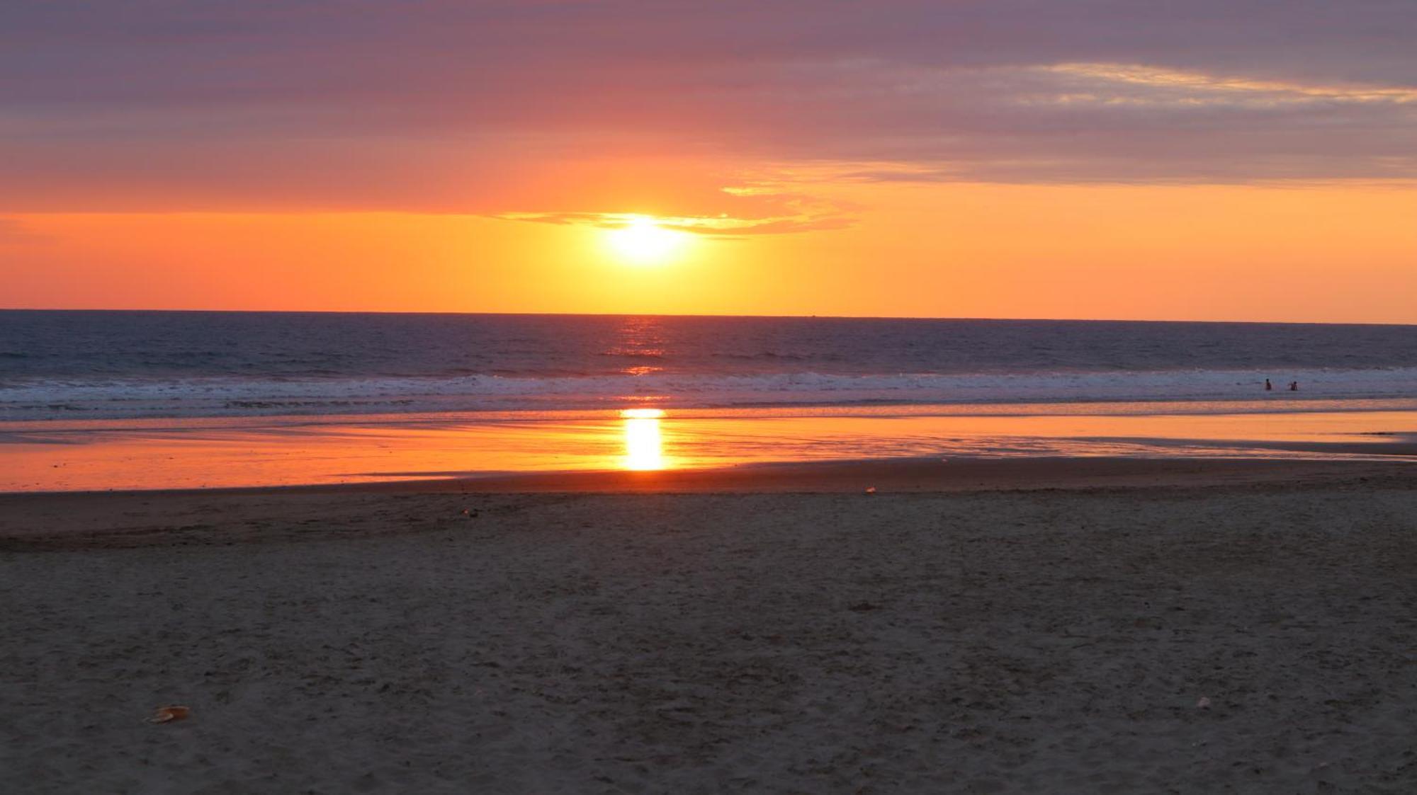 Hotel Sol Y Playa Montañita 外观 照片